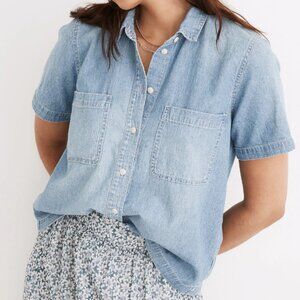 Madewell Denim Short-Sleeve Button-Up Shirt in Brickton Wash - Size XL